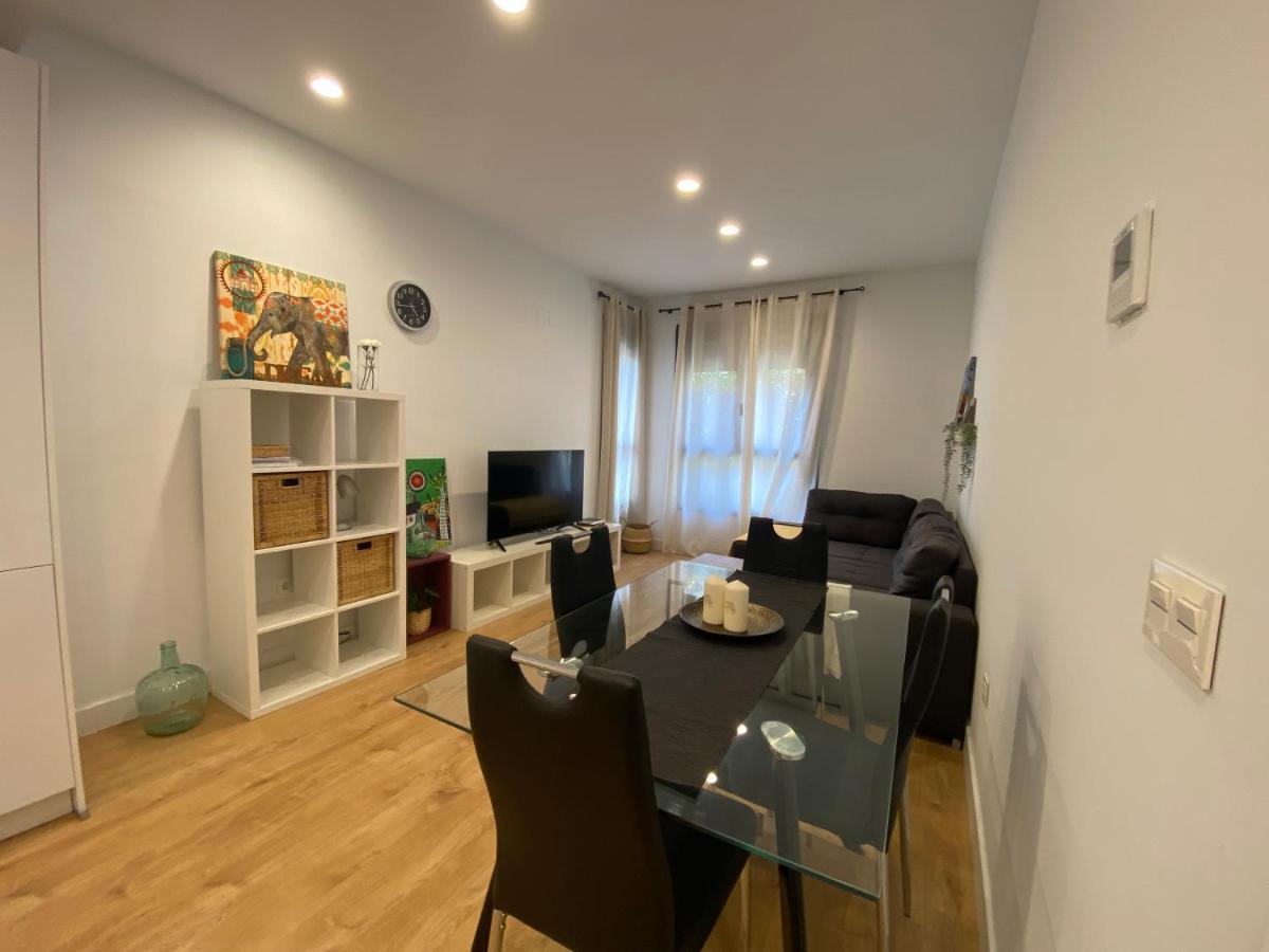 Апартаменти Apartamento Estelar Con Piscina Y Garaje Nervion Севілья Екстер'єр фото