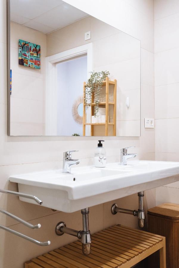 Апартаменти Apartamento Estelar Con Piscina Y Garaje Nervion Севілья Екстер'єр фото