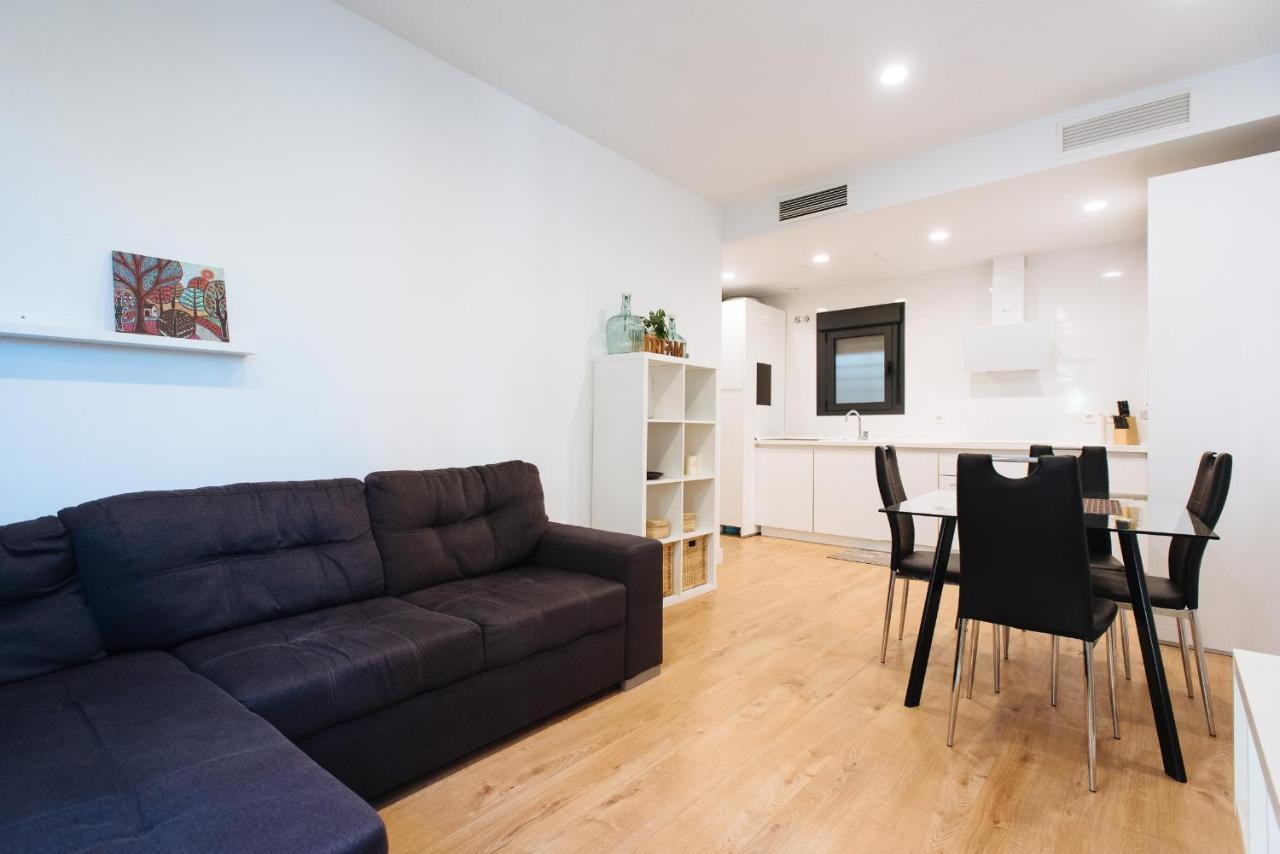 Апартаменти Apartamento Estelar Con Piscina Y Garaje Nervion Севілья Екстер'єр фото