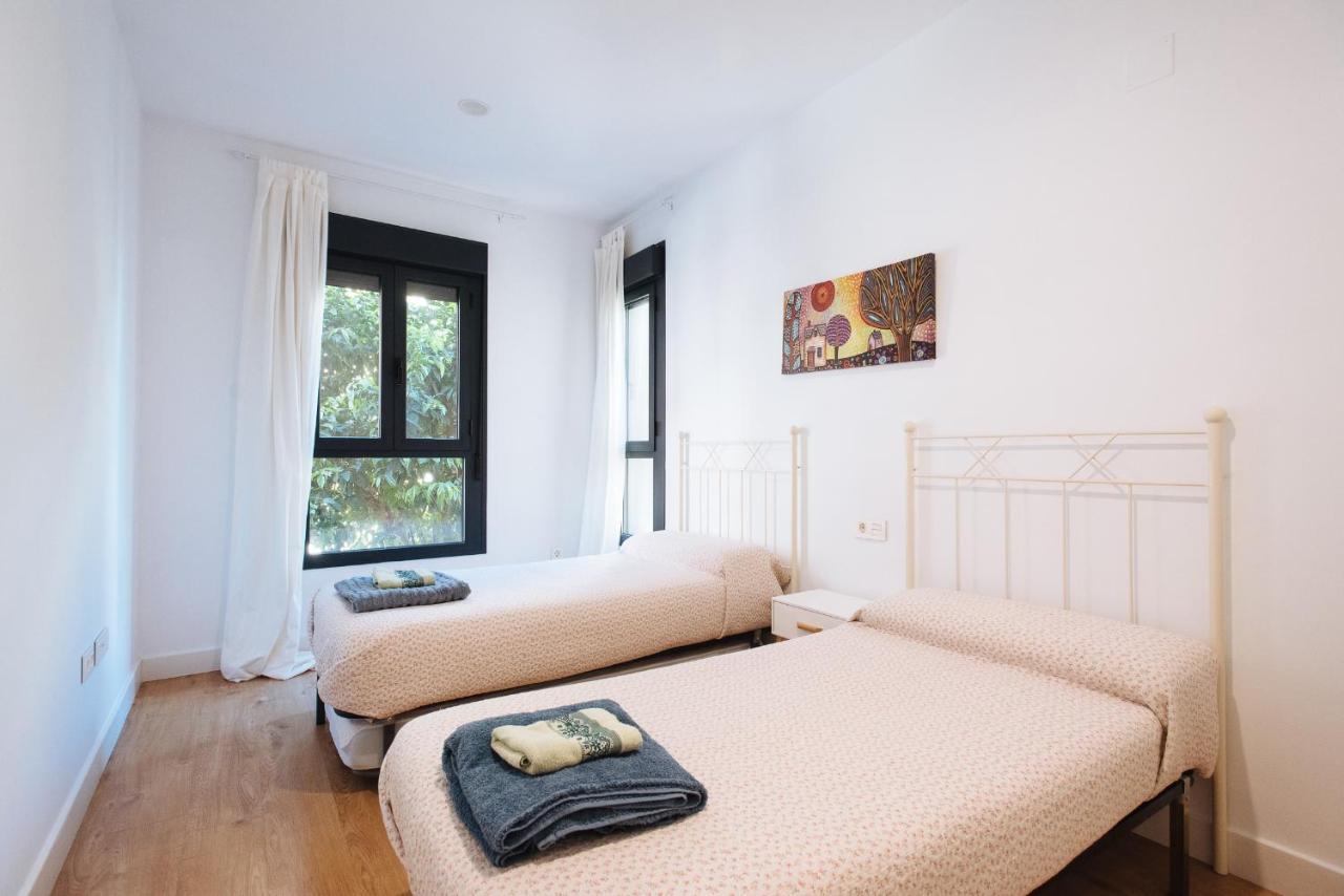 Апартаменти Apartamento Estelar Con Piscina Y Garaje Nervion Севілья Екстер'єр фото